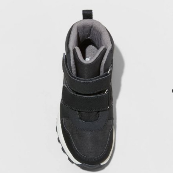 Boys' Arrow Hiker Winter Boots - All in Motion™ Jet Black 13 NWT - Picture 3 of 4